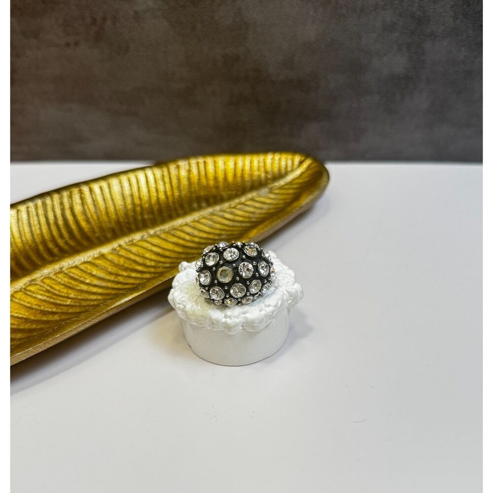 Statement Rhinestone Cluster Ring - Picture 4 of 5